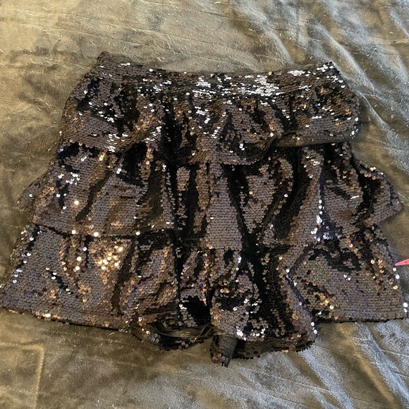 Peach love witch skirt- size L - Picture 5 of 5